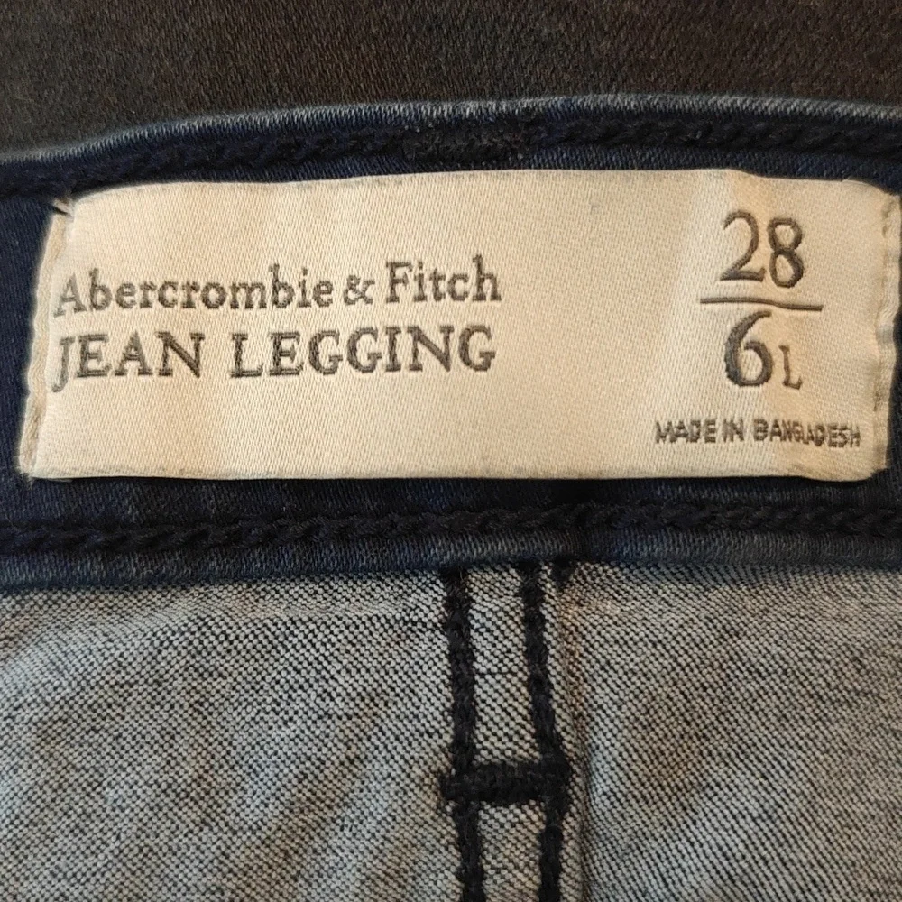 Abercrombie & Fitch Denim Jeans - 6L - Picture 3 of 7